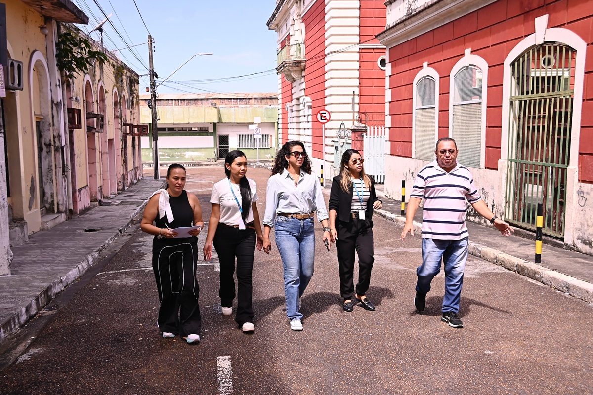Visita técnica avalia espaço do ‘Passinho Kids’ no #SouManaus