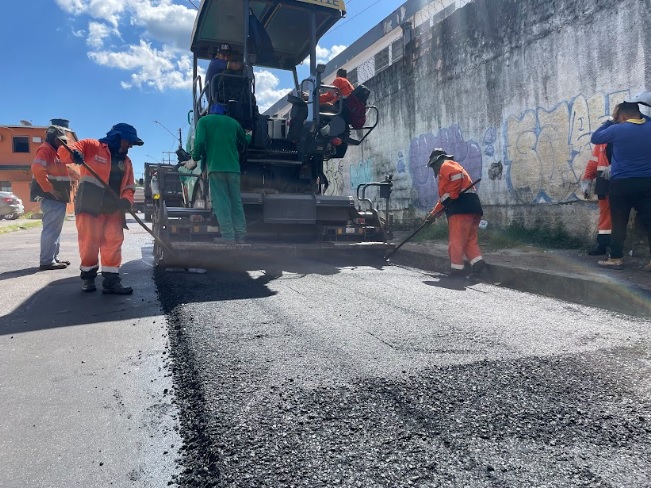 Manutenção viária e melhora mobilidade urbana no bairro Alvorada
