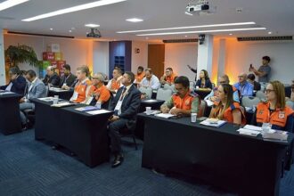 Prefeitura de Manaus apresenta boas práticas em resposta a desastres durante encontro nacional da FNP