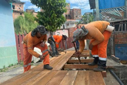 Prefeitura de Manaus entrega ponte de 140 metros de extensão e transforma realidade de moradores da comunidade Baixada da Alegria