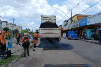 Prefeitura de Manaus melhora mobilidade com recuperação viária no bairro Santa Etelvina