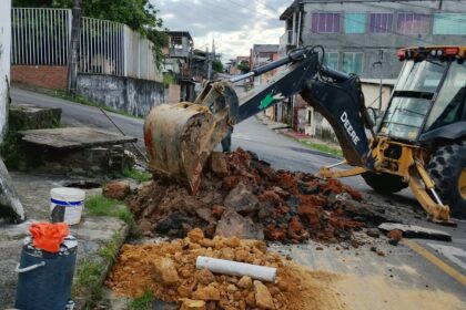 Prefeitura de Manaus realiza manutenção em rede de drenagem e reforça infraestrutura no bairro Alvorada 2