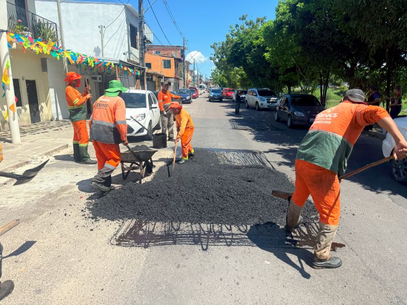 Prefeitura de Manaus realiza obras de manutenção asfáltica no bairro Japiim