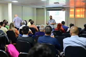 Ipaam promove encontro e orienta clínicas veterinárias sobre exigências legais para funcionamento