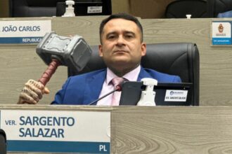 Sargento Salazar propõe lei para desburocratizar regularização fundiária em Manaus