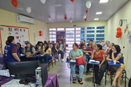 Capacitação de profissionais de saúde no combate à hanseníase