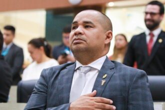 Sérgio Baré apresenta ações sociais, cultura e projetos de lei nos primeiros seis meses de mandato