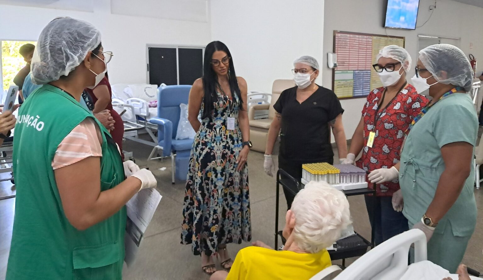 Prefeitura inicia ação colaborativa para facilitar exames aos idosos