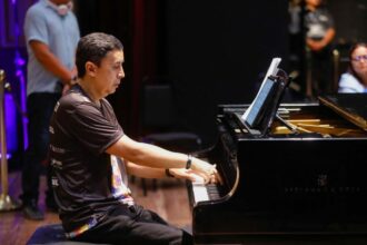 Teatro Amazonas recebe concerto com obra inédita de Alexandre Guerra e cantata de Prokofiev