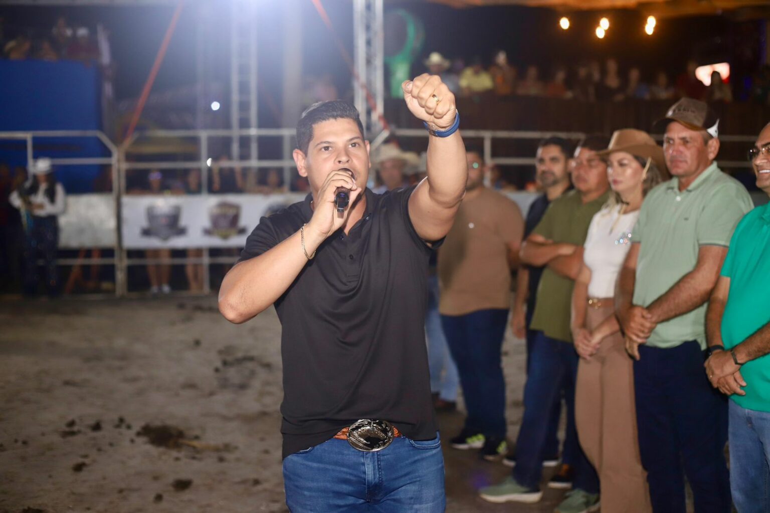 Mário César Filho participa da ‘Feira do Queijo’ em Autazes e defende regularização fundiária para agricultores