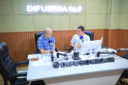 Prefeito em exercício Renato Junior destaca próximas intervenções da gestão durante entrevista