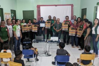 Ipaam sensibiliza mais de 800 estudantes sobre prevenção de queimadas e desmatamento em Silves