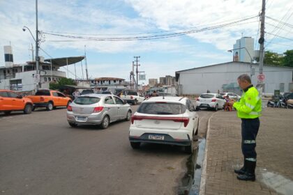 Prefeitura intensifica ações de fiscalização e ordenamento do trânsito em todas as zonas de Manaus nesta segunda-feira