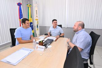 Prefeito David Almeida anuncia emenda de R$ 12 milhões para a reestruturação da Fundação Dr. Thomas
