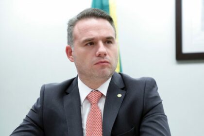 Fabio Schiochet é eleito presidente do Conselho de Ética e defende respeito à democracia