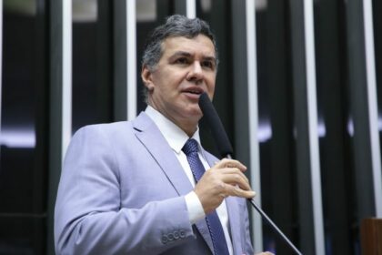 Projeto exclui gratificações de convênios entre estados e municípios do limite de gasto com pessoal
