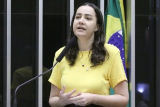 Comissão aprova criação do selo Instituição Amiga da Saúde Mental para escolas e universidades