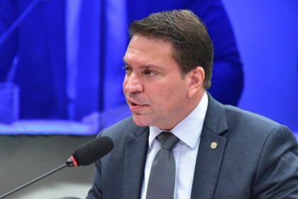Comissão aprova regras para revista pessoal e inspeção íntima em prisão