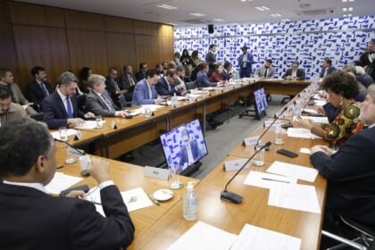 Congresso dará colaboração para trazer mais eficiência à administração pública, diz Motta