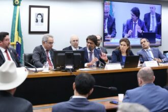 Relator antecipa pontos do anteprojeto de reforma administrativa