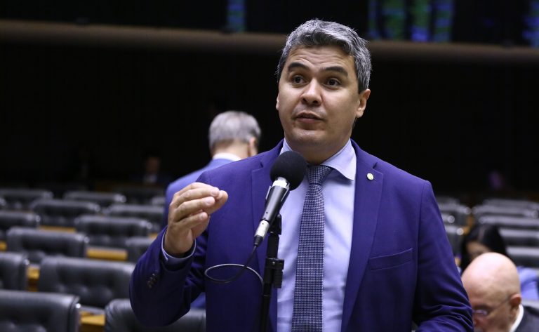 Comissão aprova política nacional para distrofias de retina