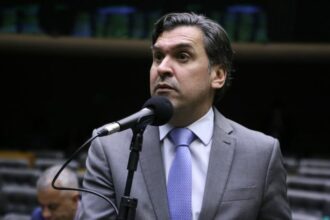 Câmara aprova projeto que atribui à Caixa assumir indenizações de seguros antigos de habitação
