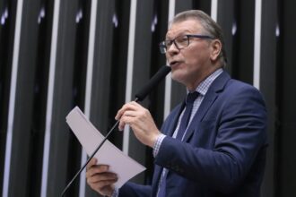 Câmara aprova uso de fundo social para agricultores atingidos por calamidades; acompanhe