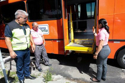 Manaus ganha ônibus adaptados para o programa ‘TransPorta’