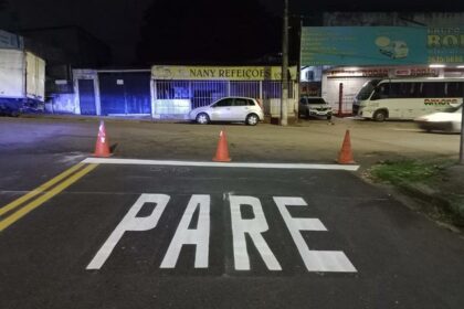 Prefeitura intensifica sinalização viária em Manaus e beneficia 49 bairros no primeiro semestre de 2025