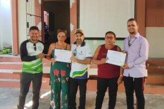 Em Carauari, “Boas Práticas na Extração de Óleo de Andiroba” é tema de curso realizado pelo Idam