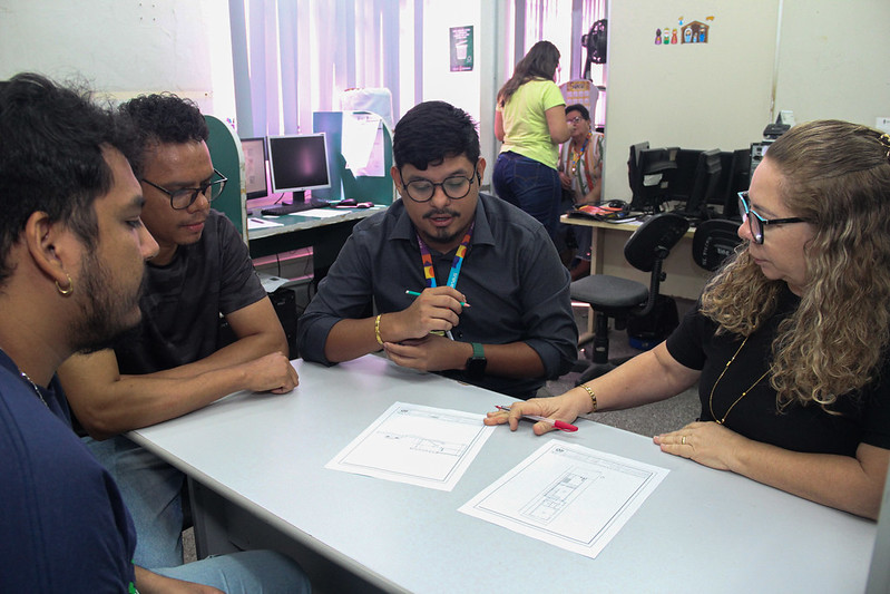 Prefeitura de Manaus aumenta análise de projetos de habitação de interesse social em mais de 100%
