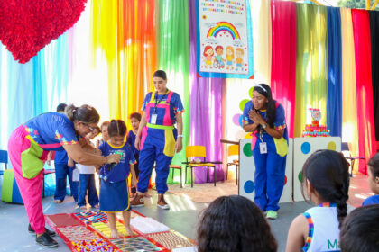 Cmei Balbina Mestrinho realiza circuito psicomotor para crianças