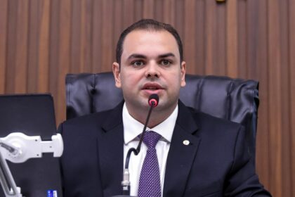 Amazonas pode ser pioneiro na proteção de influenciadores mirins com PL de autoria do presidente Roberto Cidade