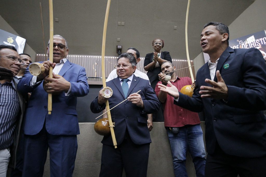 Assembleia Legislativa realiza Sessão Especial proposta por Sinésio Campos em homenagem ao Dia da Capoeira