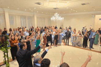 Fundação Hospitalar Alfredo da Matta encerra programação dos 70 anos com premiações a apoiadores, estudantes e instituições parceiras