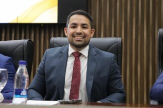 Câmara Municipal de Manaus debate projeto que garante matrícula de pessoas com deficiência em escolas particulares