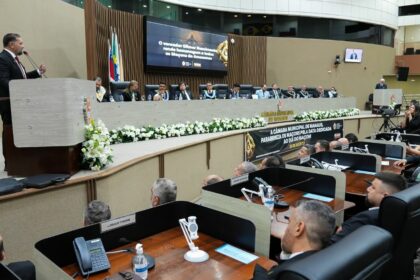 Câmara Municipal de Manaus realiza Reunião Solene em homenagem ao Dia do Maçom
