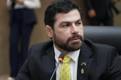 Capitão Carpê solicita convocação de aprovados para reforçar efetivo do Corpo de Bombeiros em Manaus
