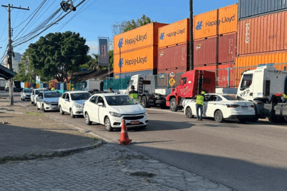 Combate ao transporte clandestino no Colônia Oliveira Machado