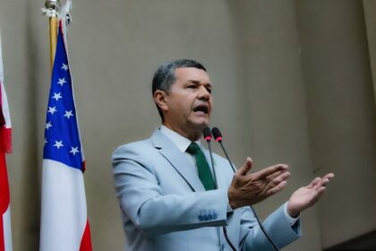 Comandante Dan defende pavimentação com preservação da BR-319