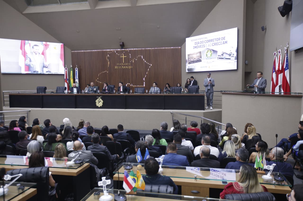 Conselho Regional dos Corretores de Imóveis do Amazonas recebe homenagem na Aleam proposta por Adjuto Afonso