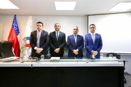 Daniel Almeida participa de reunião da Comissão de Segurança Pública com secretário de Estado