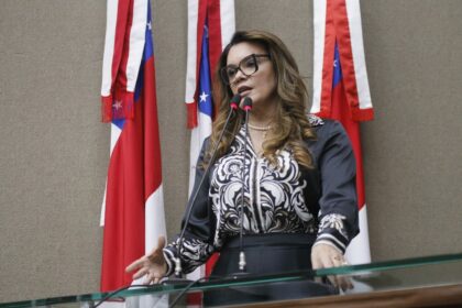 Deputados do Amazonas propõem Projetos de Lei contra vício em jogos e para criação de escola de aquaviários