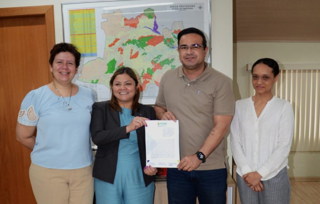 Ipaam e Crea-AM firmam acordo para fortalecer fiscalização ambiental e técnica no Amazonas