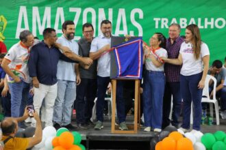 Em Rio Preto da Eva, governador Wilson Lima inaugura iluminação pública de LED e fortalece setores primário e social