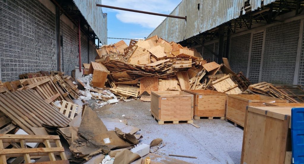 Ipaam multa empresa em R$ 251 mil por depósito irregular de resíduos no Distrito Industrial