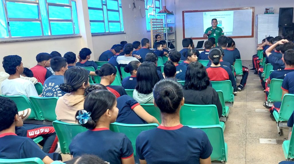 Ipaam conclui campanha contra queimadas em Autazes e atende mais de mil alunos