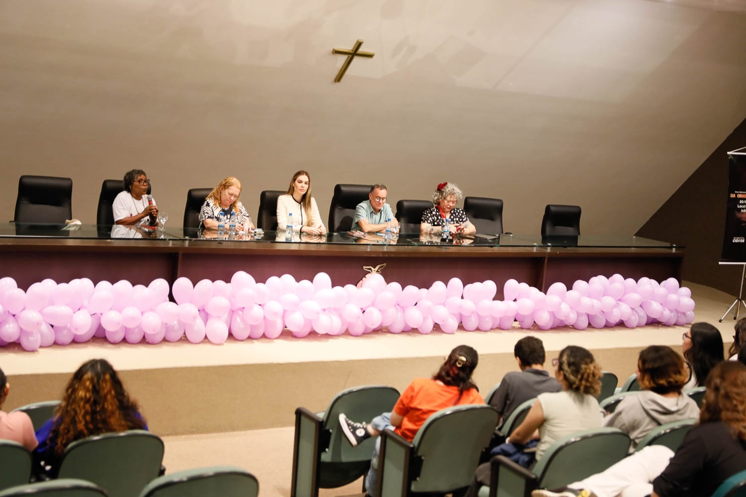 Feminicídio é debatido com professores e psicólogos na Escola do Legislativo Senador José Lindoso da Aleam