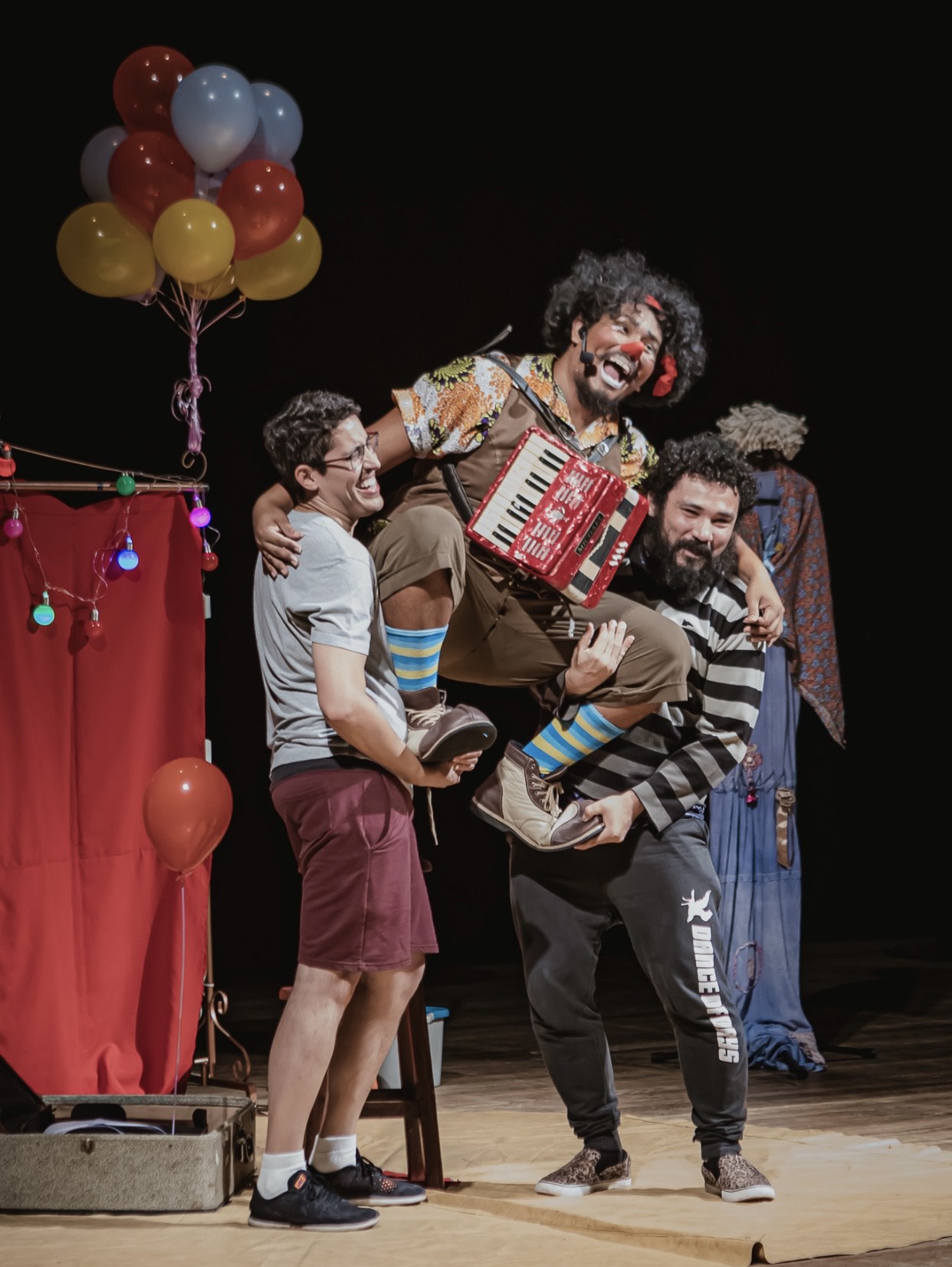Teatro ‘Balões’ promete encantar público em apresentação gratuita do ‘#SouManaus Passo a Paço 2025’