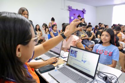 Prefeitura leva emissão gratuita do Passa Fácil à Colônia Antônio Aleixo